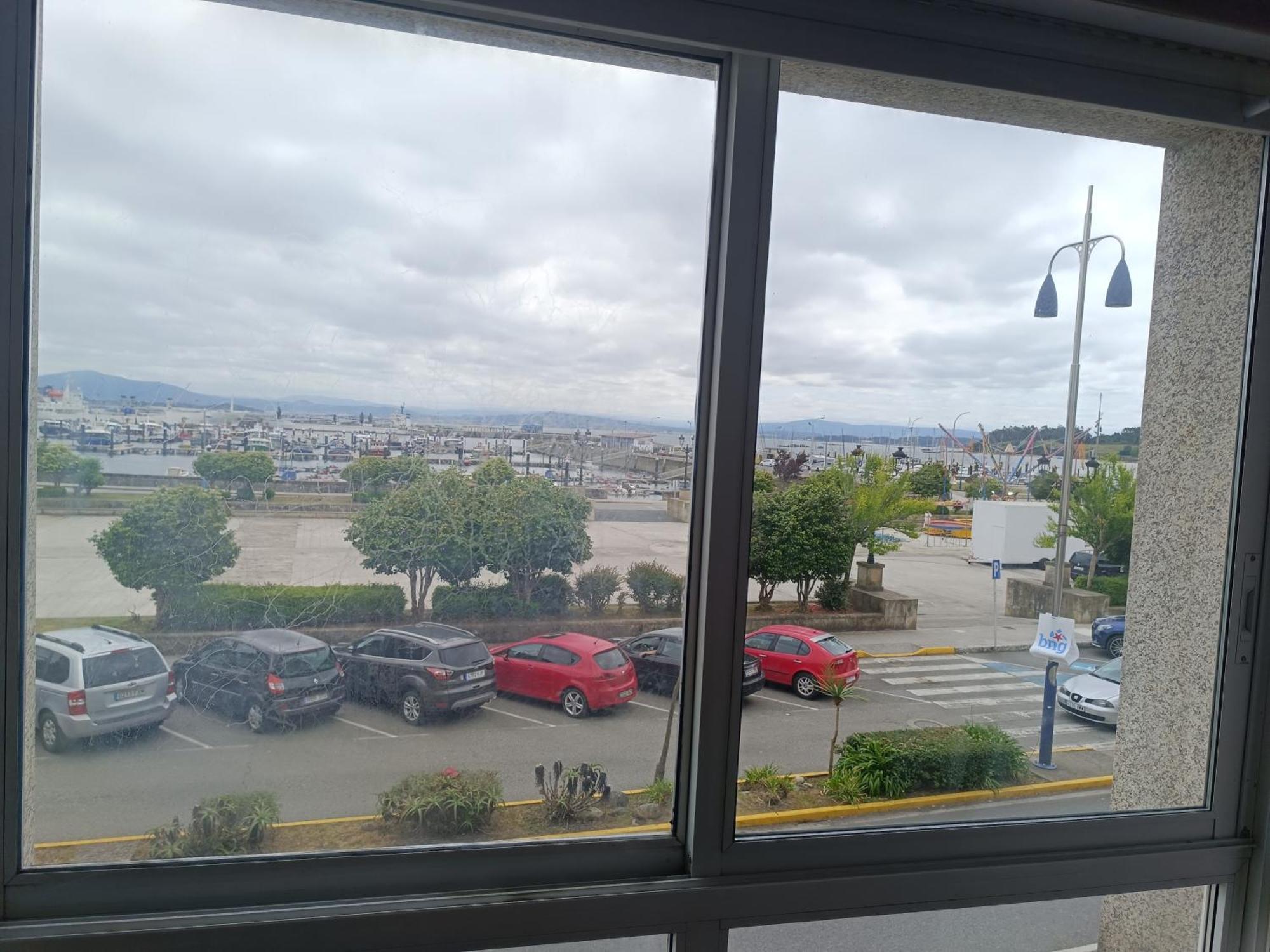 Vistas Al Puerto Apartment โปบราโดคารามิงยาล ภายนอก รูปภาพ